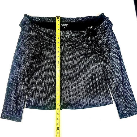 XSCAPE By Joanna Chen Off-The-Shoulder Blouse, XL - Picture 1 of 8